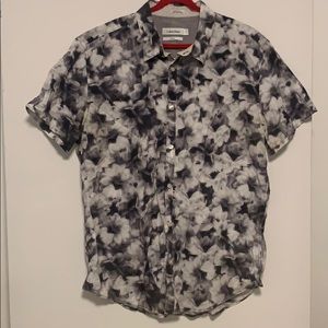 Calvin Klein Pixelated Casual Botton Down Shirt